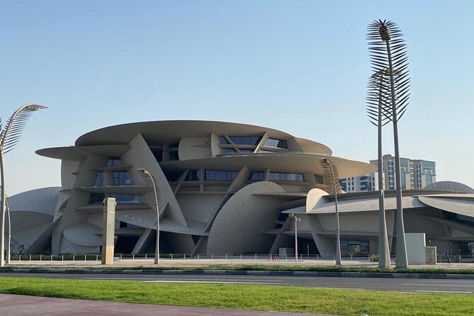 Doha Attractions -4 Hour City Tour & Transfer from Hotel/Airport - The Pearl and Qanat Quartier