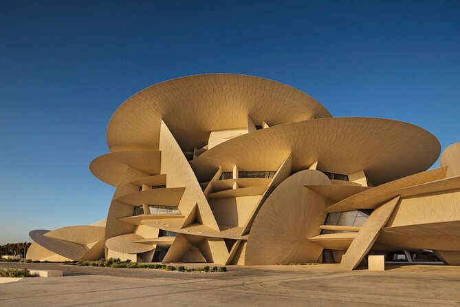 Doha City Souq Waqif Katara Pearl Qatar and Old Doha Port Tour - The Pearl Qatar: modern Doha by the marina