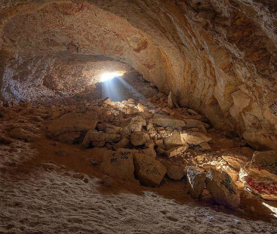 Doha: Guided Al Misfir Cave Tour - Key details before you book