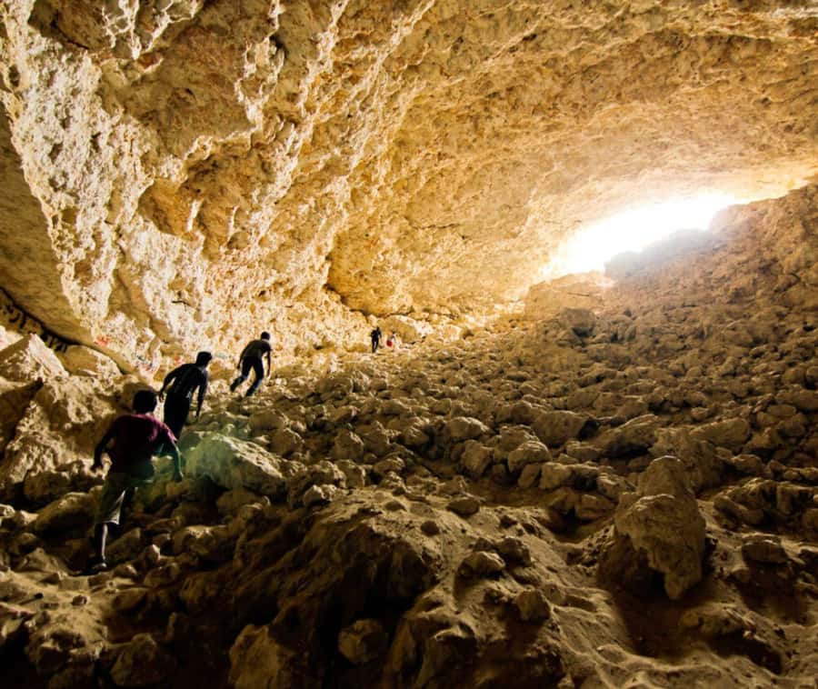 Doha: Guided Al Misfir Cave Tour - Who will enjoy this outing most