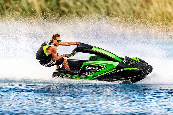 Doha: Jet Ski to Skyline with View of Katara and Pearl Qatar - Safety gear and guidance for first-time riders