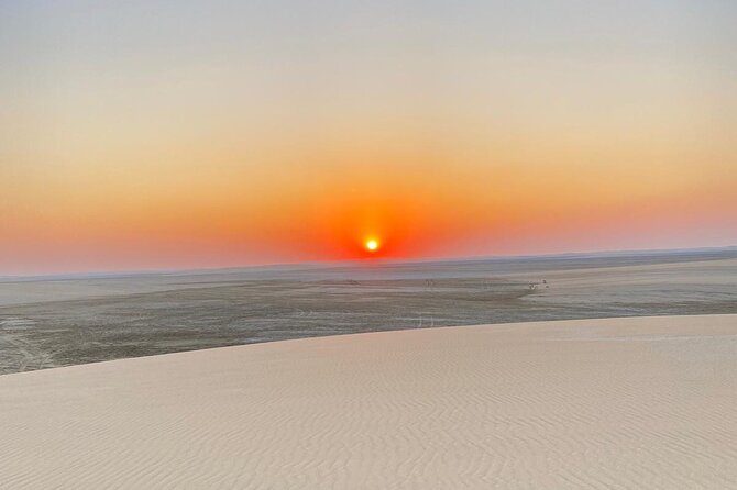 Doha Layover or Doha Stopover Tour with Desert & City Tour - The Pearl Qatar in 45 minutes
