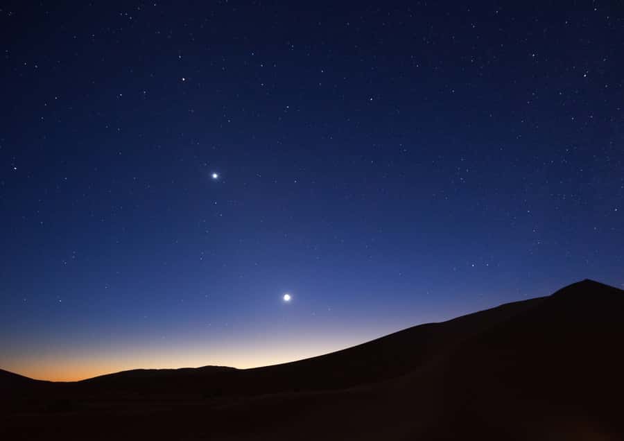 Doha: Night Desert Safari with Stargazing & Camel Ride - Arabic hospitality without a full camp dinner