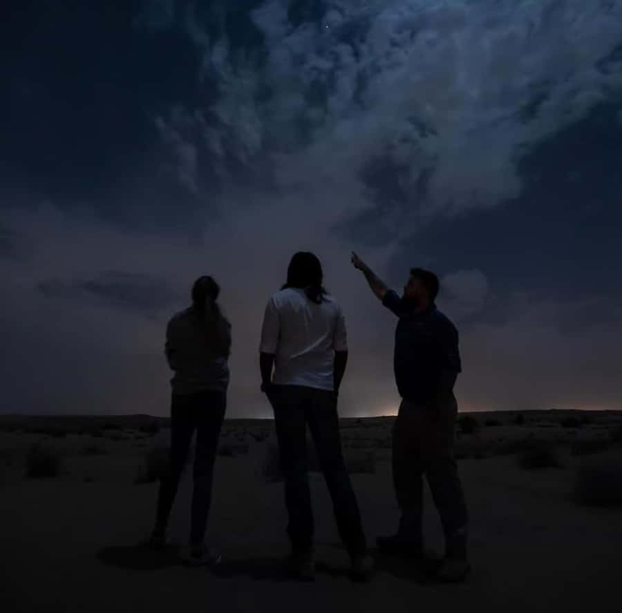 Doha: Night Safari with Dune Bashing and Camel Ride - Sunset colors and the stop at the Inland Sea