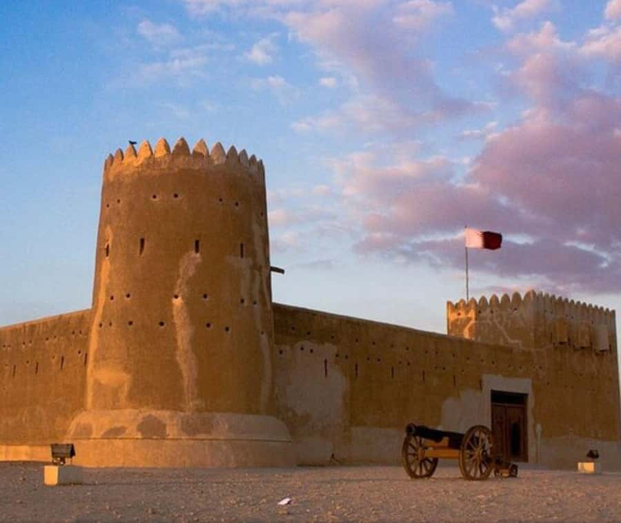 Doha North Of Qatar Guided Tour with Pickup and Drop-Off - Four hours: enough for an introduction