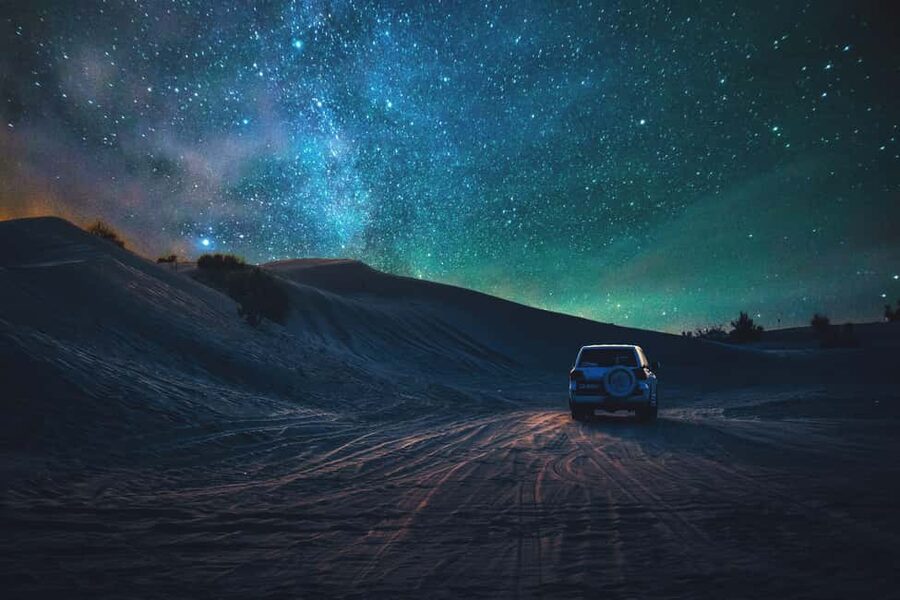 Doha: Overnight Desert Safari with Dinner and Breakfast - Sandboarding on soft dunes