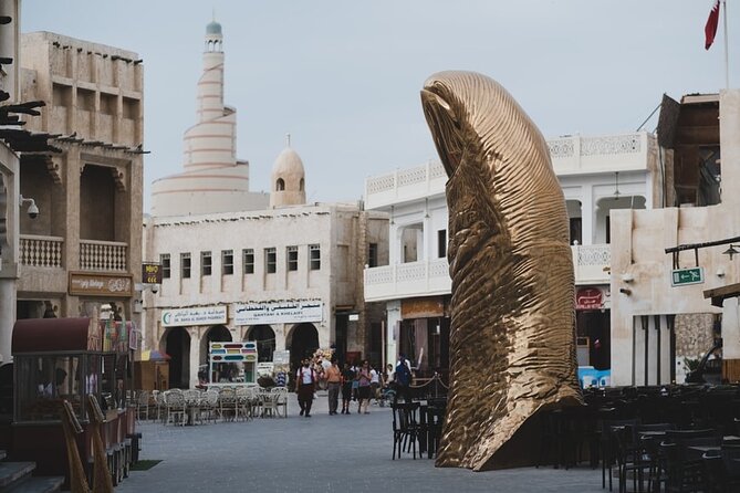 Doha: Private City tour from Cruise Port terminal - The Pearl Island: polished waterfront development