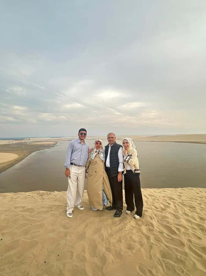 Doha: Private NIGHT desert safari with free camel ride - Stargazing on the dune beds