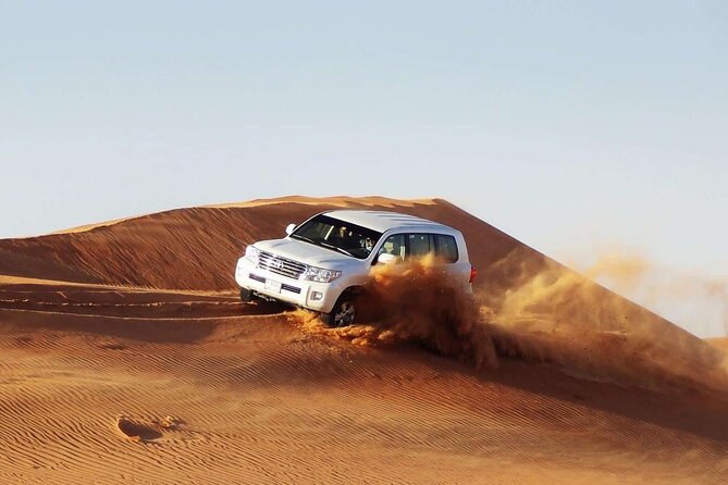Doha Sharing Desert Safari with Dune Bashing and Sand Boarding - Sandboarding: fun, but confirm the equipment