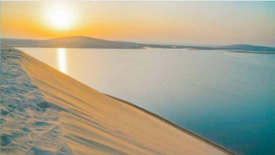 Doha :Sunrise/ Sunset Desert Safari CamelRide & Sandboarding - The 4x4 dune bashing session