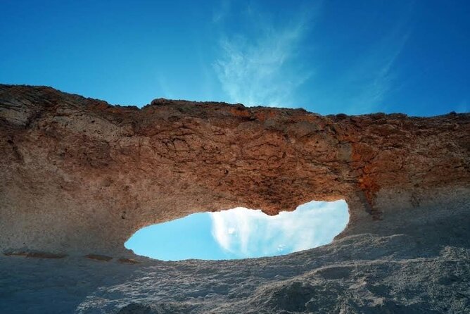 Doha: West Coast Tour ,Richard Serra Sculpture, Zekreet - Who will enjoy this four-hour trip