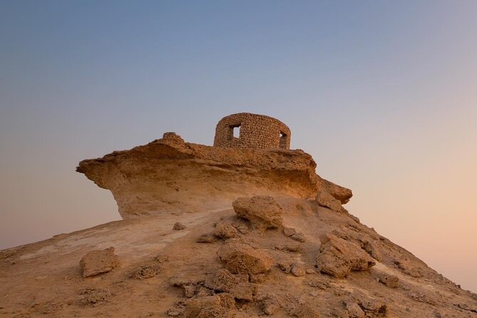 Full Day Tour to Qatar North And West With Pickup From Doha - Zekreet Fort Ruins and the Umbrella-Shaped Rock