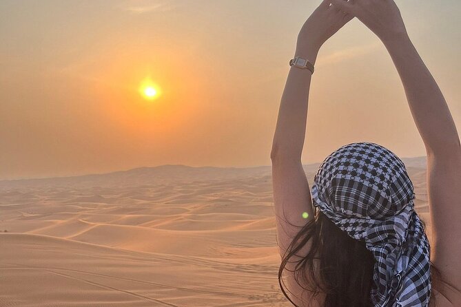 Fullday City Tour and Desert Safari with Camel Ride and SandBoard - The Pearl Island: polished waterfront development