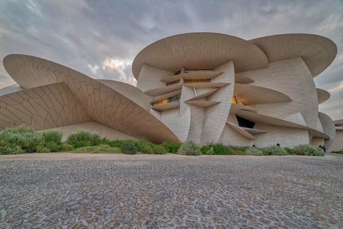 Grand Doha City Tour - National Museum of Qatar and its desert-rose design