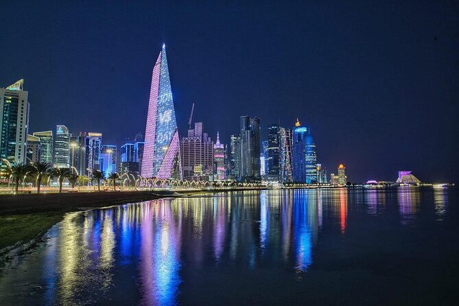 Layover Doha/Doha Transit Tour from Hamad International Airport - Doha Corniche: a quick waterfront view