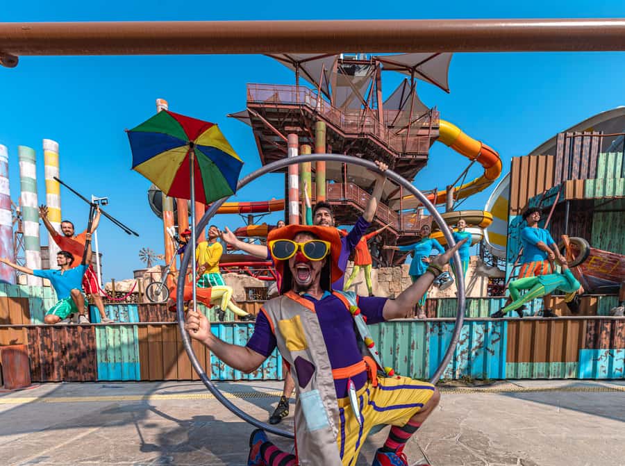 Lusail: Meryal Waterpark Entry Ticket - VR slides for a different kind of ride