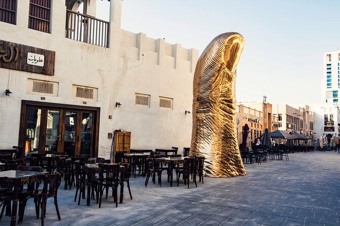 Private City Tour of Doha |Souq Wagif,Corniche,The pearl, Katara - The Pearl Qatar and Doha’s polished modern side
