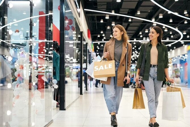 Private Half-day Shopping Tour, Corniche Stop and Doha Skyline - The Pearl-Qatar and Doha’s polished waterfront side