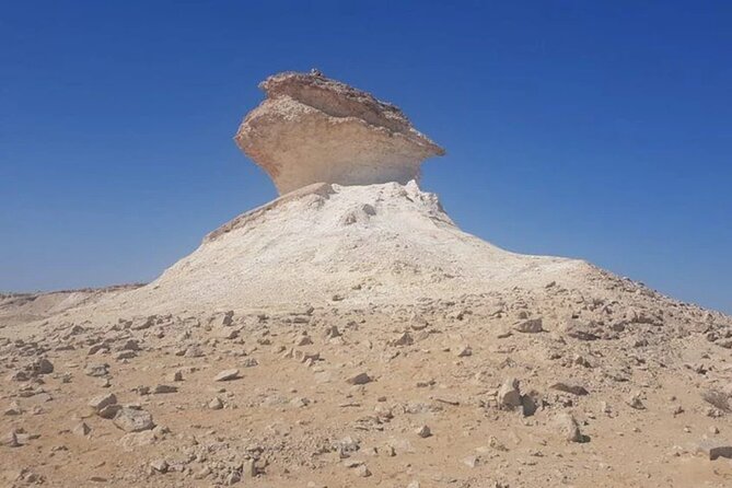 Qatar West Coast Zkreet Richard Sierra Camel Track Rock Formation - Al Shahaniya’s camel racetrack and a living sport