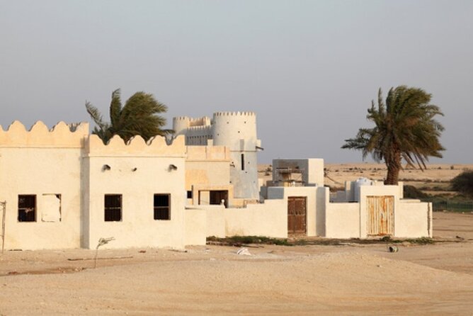 West of Qatar Tour || Richard Serra || Mushroom Rock Formation - Why western Qatar makes a good half-day escape